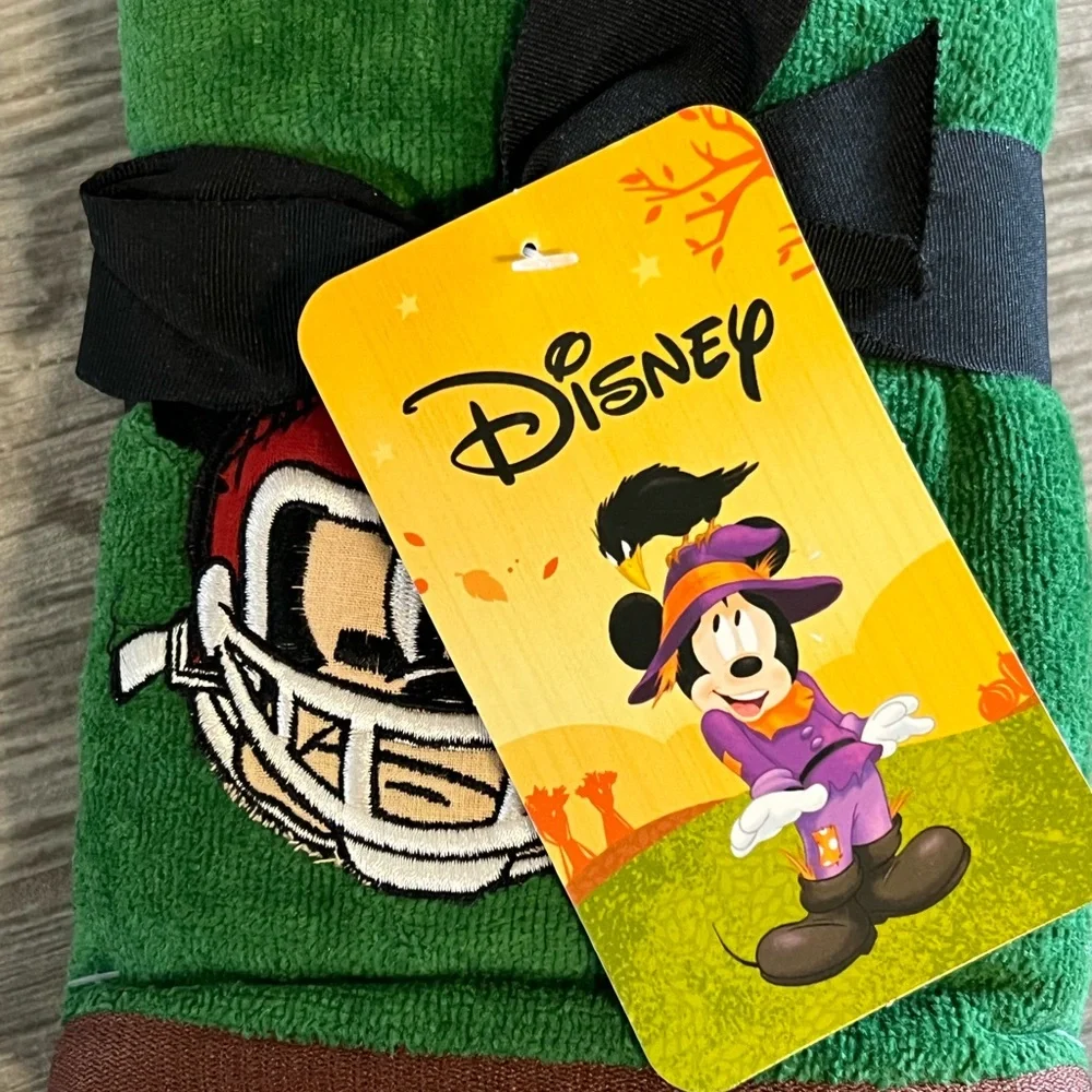 Disney Mickey Mouse football hand towel